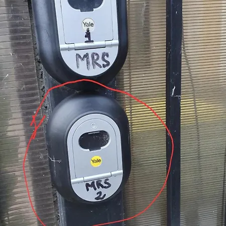 Mrs House 2 Holiday home Bucharest