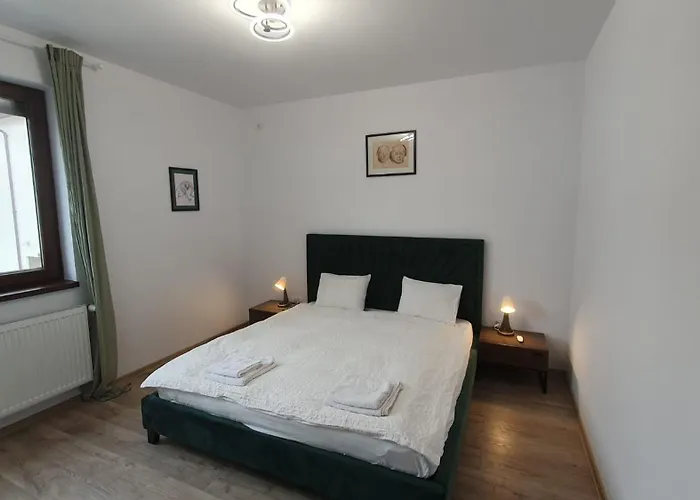 Mrs House 2 * Bukarest